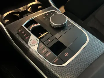 BMW 320i xDrive Lim M SPORT LivePro AdLED 360  St