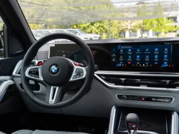 BMW X5 M DR.ASS.PRO.SOFTCL.SKY-LOUNGE.H K.360 .AHK