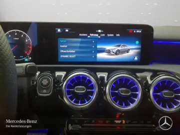 MERCEDES-BENZ A 220 4M AMG Night Pano AHK Multibeam &hellip;