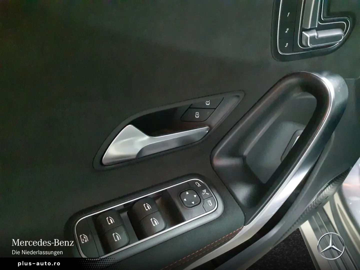 MERCEDES-BENZ A 220 4M AMG Night Pano AHK Multibeam &hellip;