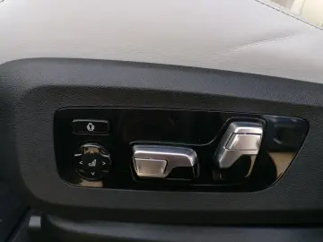 BMW X5 M Competition AHK Panodach HUD Klima Sitze So