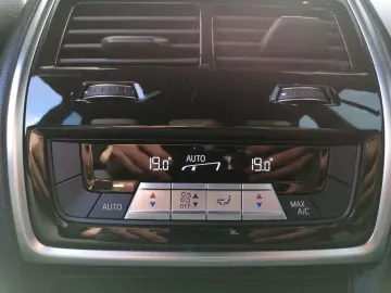 BMW X5 M Competition AHK Panodach HUD Klima Sitze So