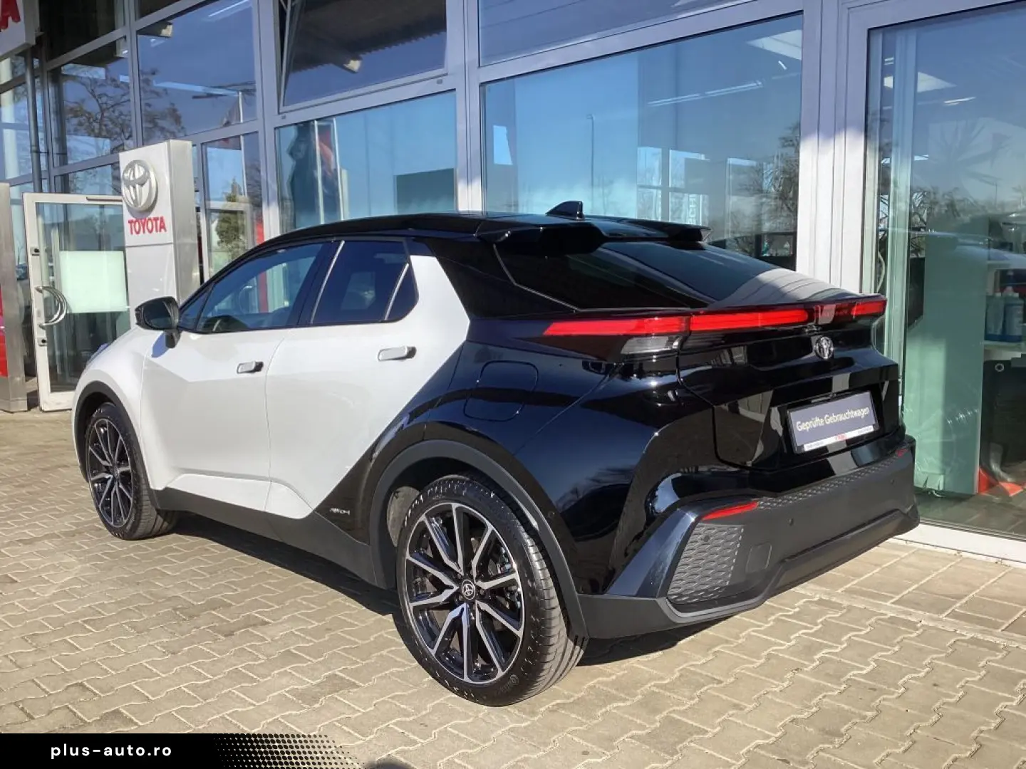 TOYOTA C-HR 2.0 Hybrid AWD GR SPORT Premiere