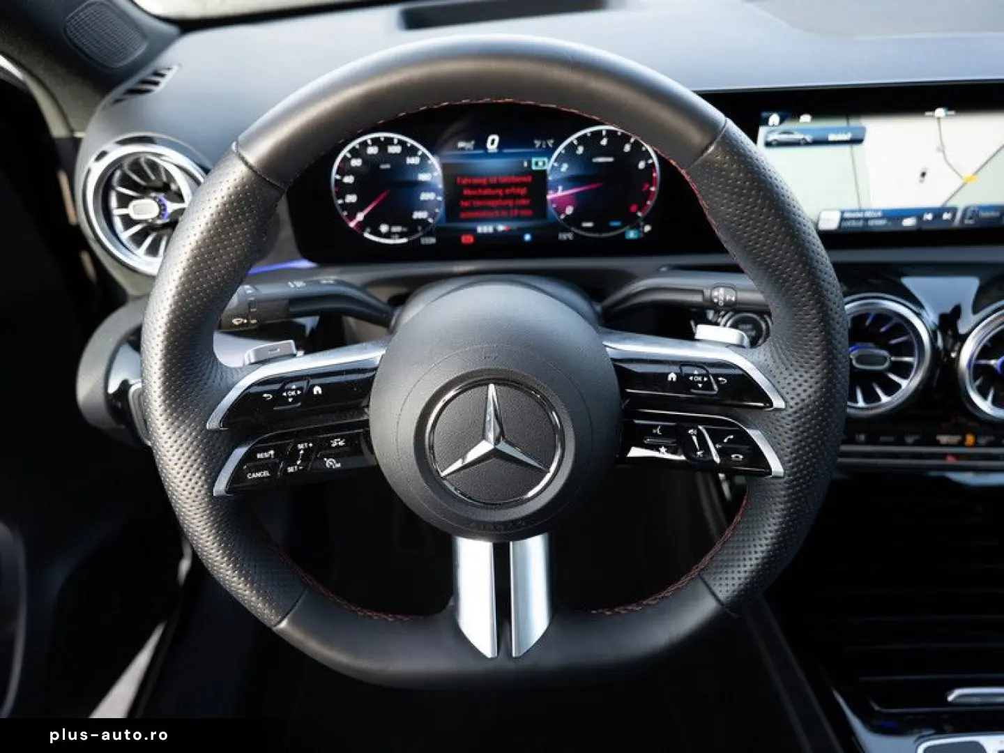 MERCEDES-BENZ A 220 4M Limo AMG-Sport MLB Pano AHK HUD Night