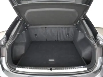 AUDI Q3 Sportback 2.0 TFSI quattro S-tronic S line  L