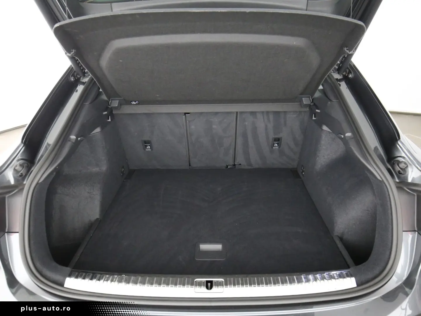 AUDI Q3 Sportback 2.0 TFSI quattro S-tronic S line  L