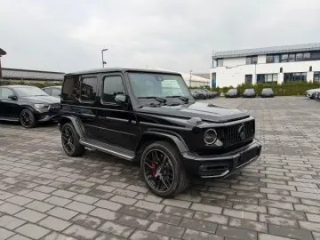 MERCEDES-BENZ G 63 AMG-CARBON-Schiebedach-SUPERIOR