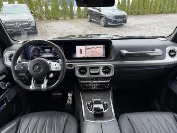 MERCEDES-BENZ G 63 AMG-CARBON-Schiebedach-SUPERIOR