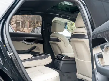 AUDI A8 50 TDI SLINE MASSAGE.PANO.B&O.MATRIX..AHK.