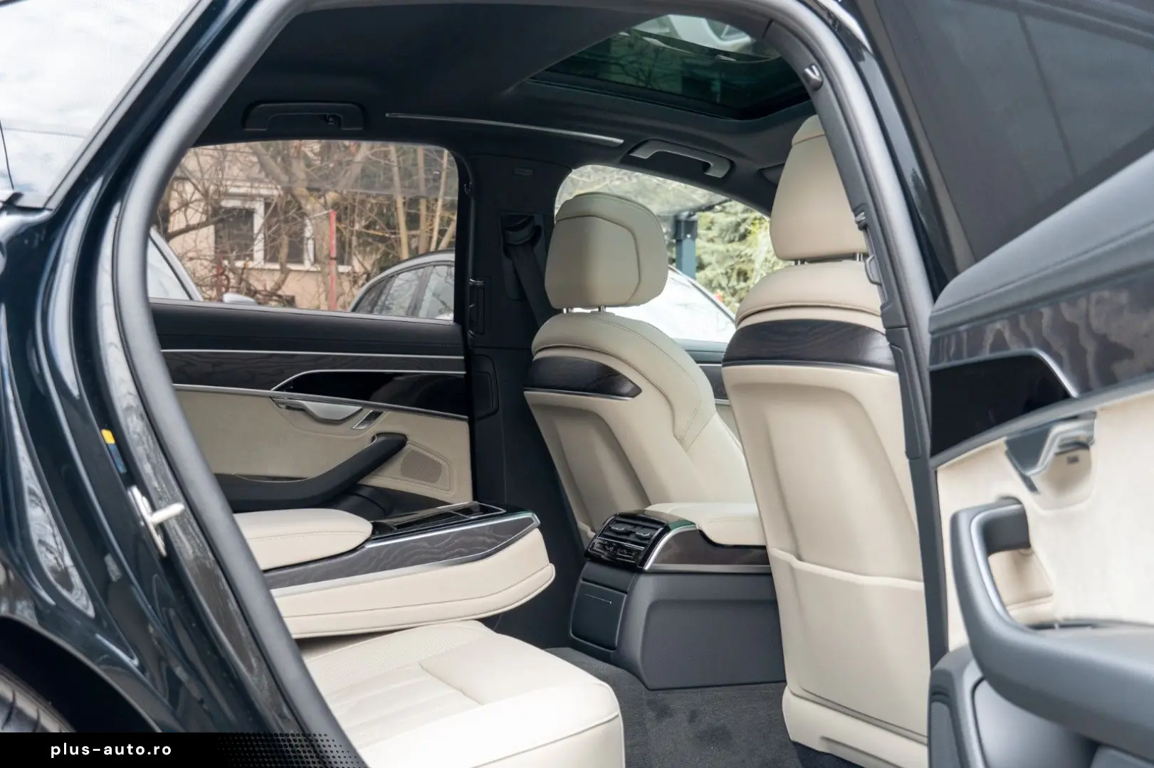 AUDI A8 50 TDI SLINE MASSAGE.PANO.B&O.MATRIX..AHK.