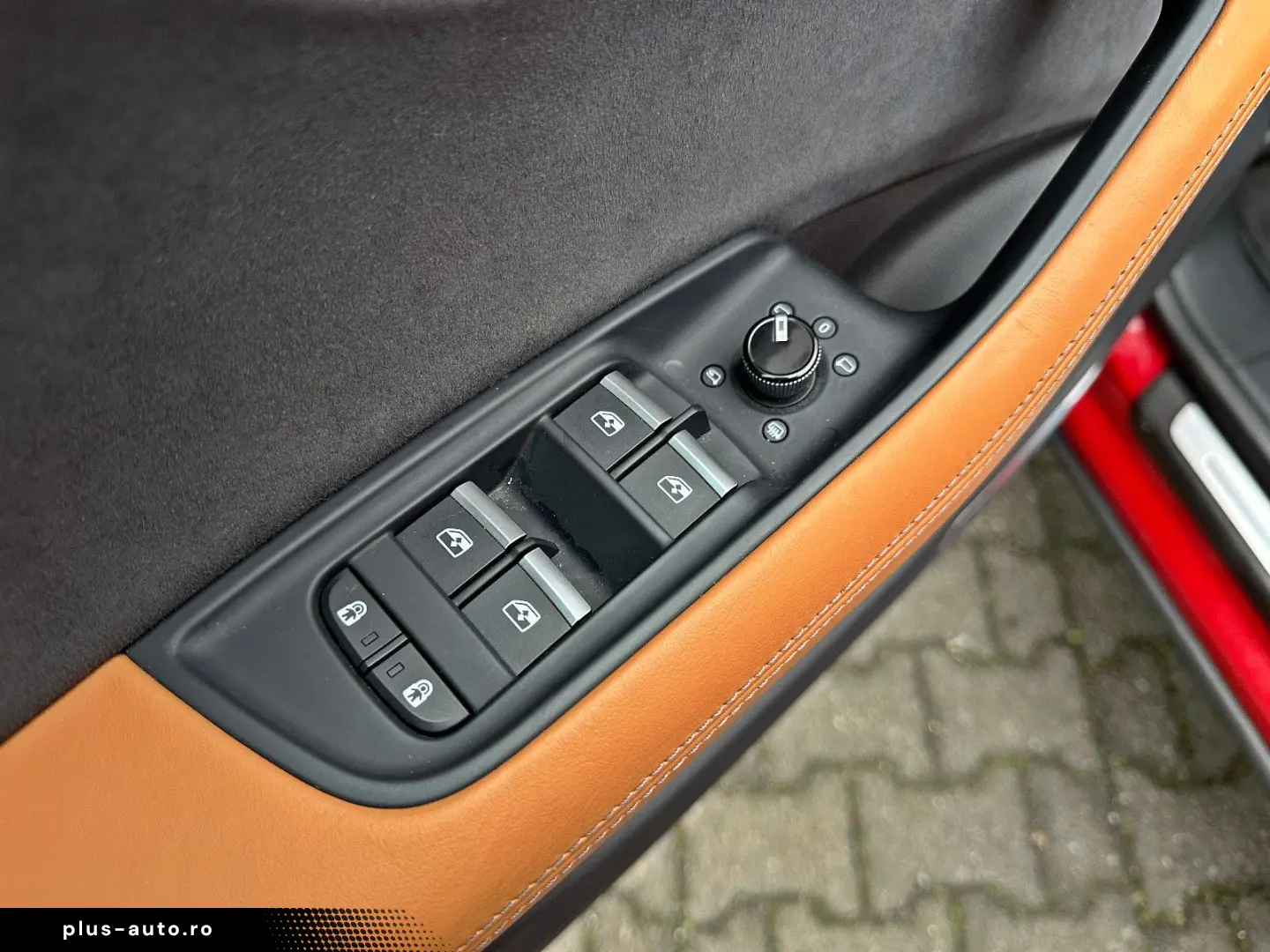 AUDI RSQ8 performance BLACK KERAMIK PANO HUD OLED