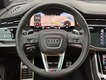 AUDI RSQ8 performance BLACK KERAMIK PANO HUD OLED