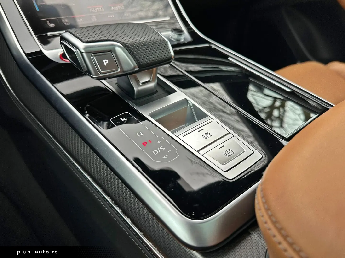 AUDI RSQ8 performance BLACK KERAMIK PANO HUD OLED