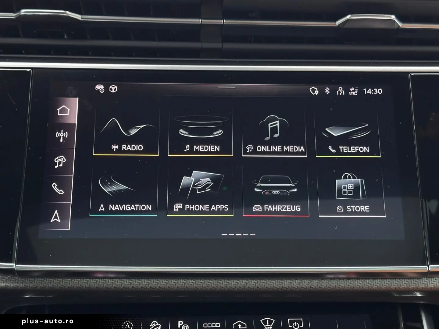 AUDI RSQ8 performance BLACK KERAMIK PANO HUD OLED