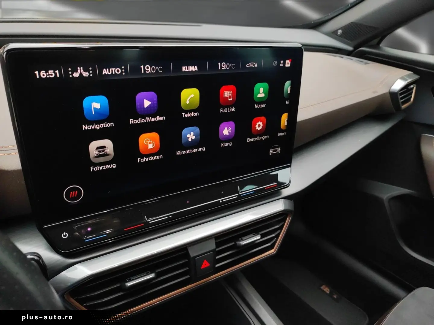 CUPRA Formentor 2.5 TSI 4D VZ5 Edt. Taiga Grey DSG