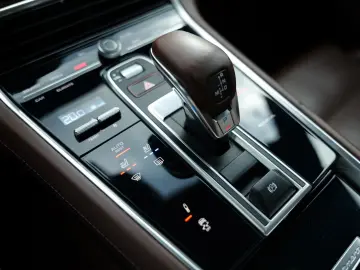 PORSCHE Panamera ST 4 E-Hybrid CLUBLEDER PANO BOSE ACC