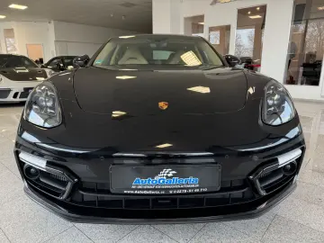 PORSCHE Panamera GTS Matrix ACC Bose Pano SoftClose 360
