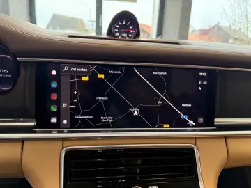 PORSCHE Panamera GTS Matrix ACC Bose Pano SoftClose 360