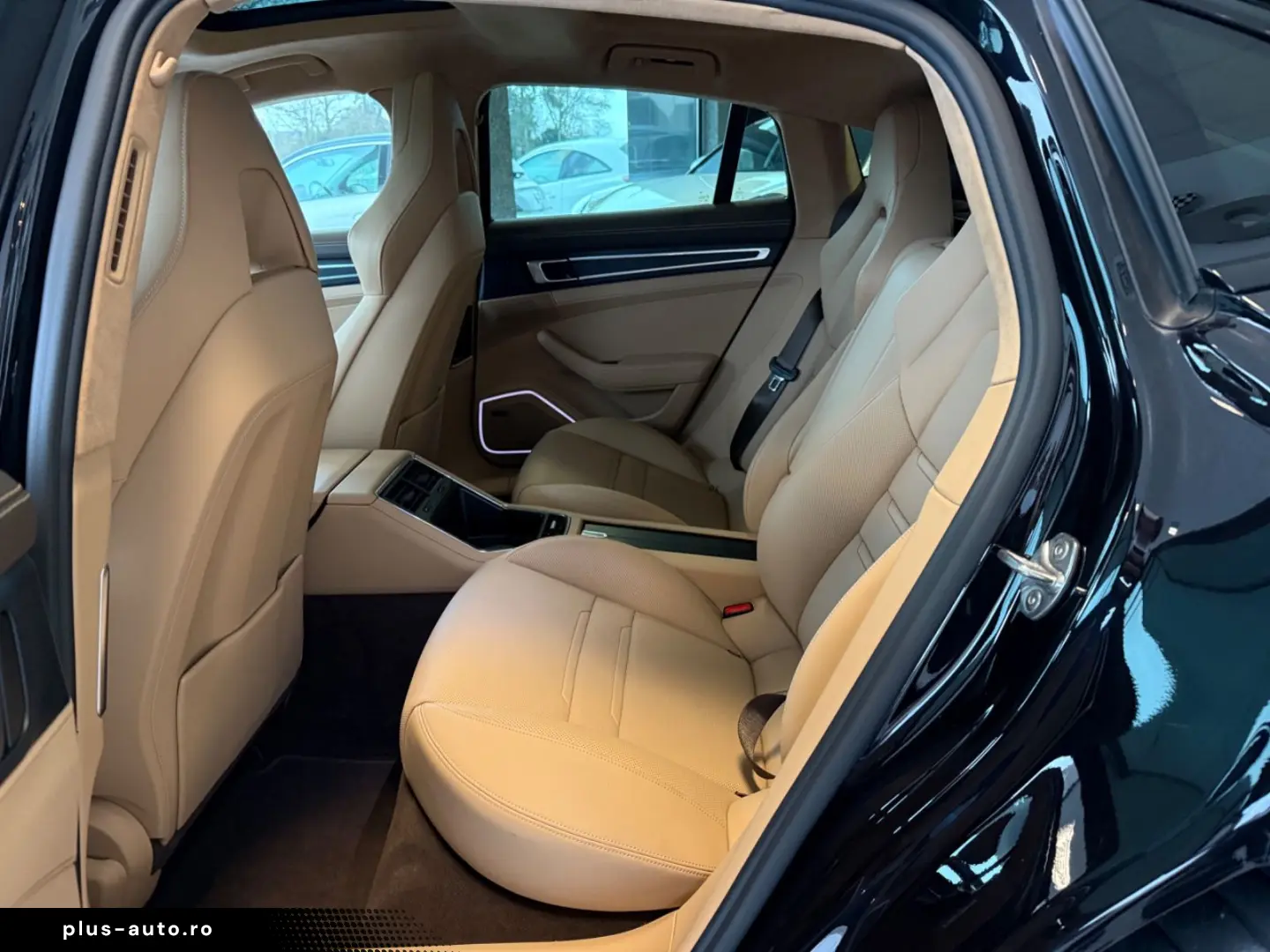 PORSCHE Panamera GTS Matrix ACC Bose Pano SoftClose 360