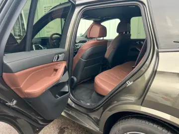 BMW X5 30 d xDrive M Sport pro Klima Leder LED HK