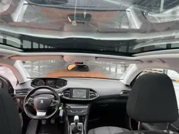 PEUGEOT 308 1.6HDI 120CP PANO CLIMA Navi GARANTIE