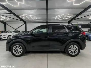 Hyundai Tucson blue 1.7 CRDi 2WD Classic