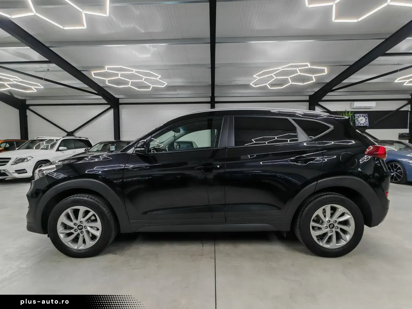 Hyundai Tucson blue 1.7 CRDi 2WD Classic