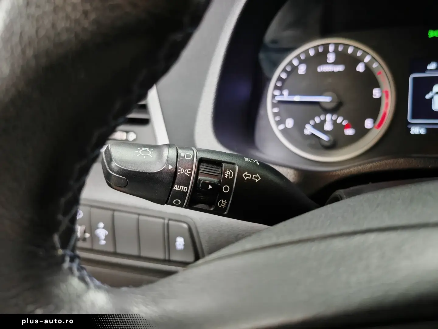 Hyundai Tucson blue 1.7 CRDi 2WD Classic