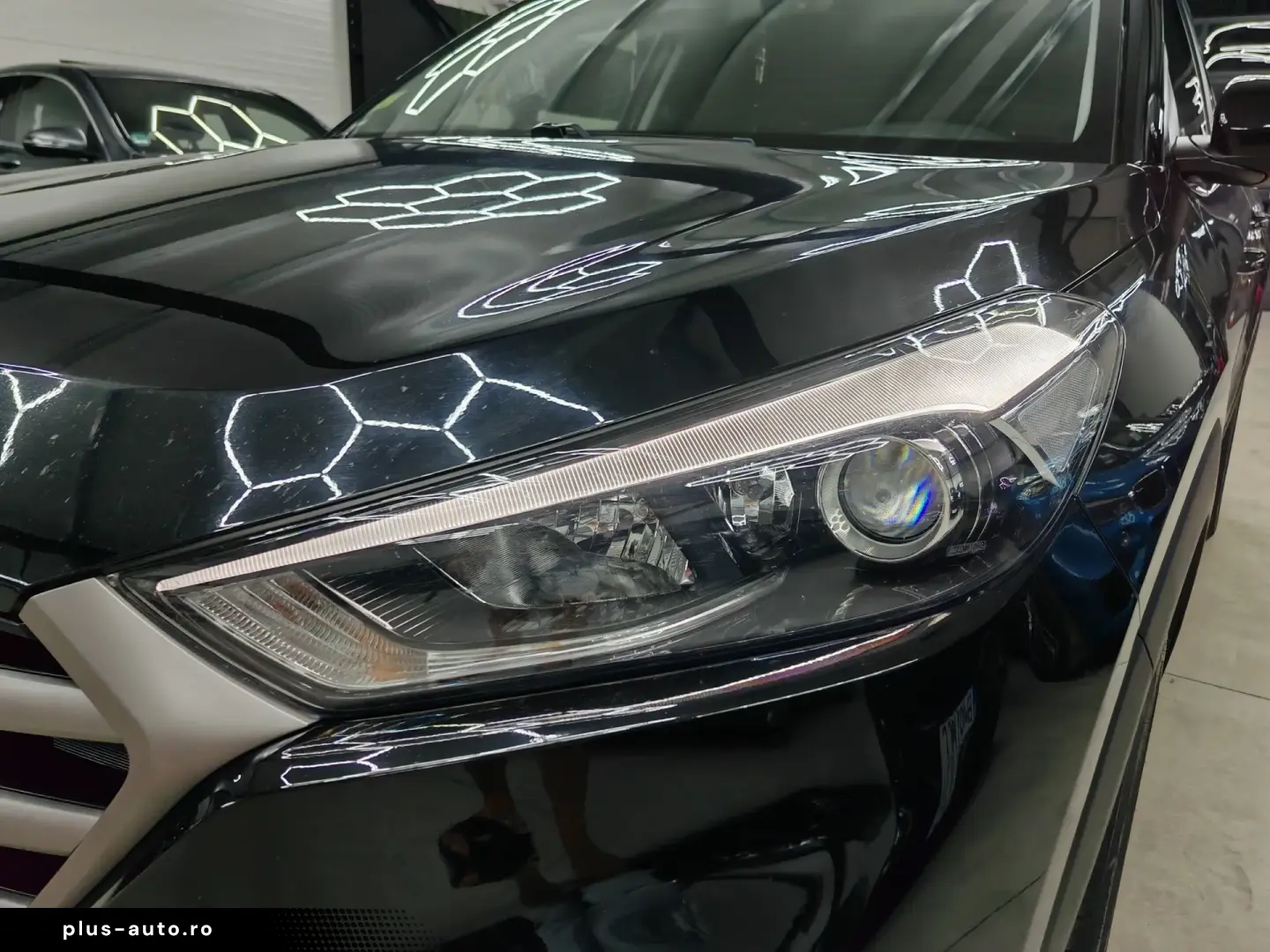 Hyundai Tucson blue 1.7 CRDi 2WD Classic