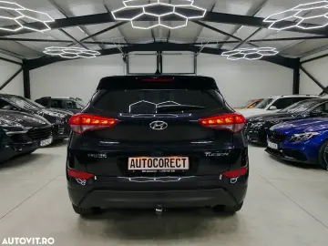 Hyundai Tucson blue 1.7 CRDi 2WD Classic