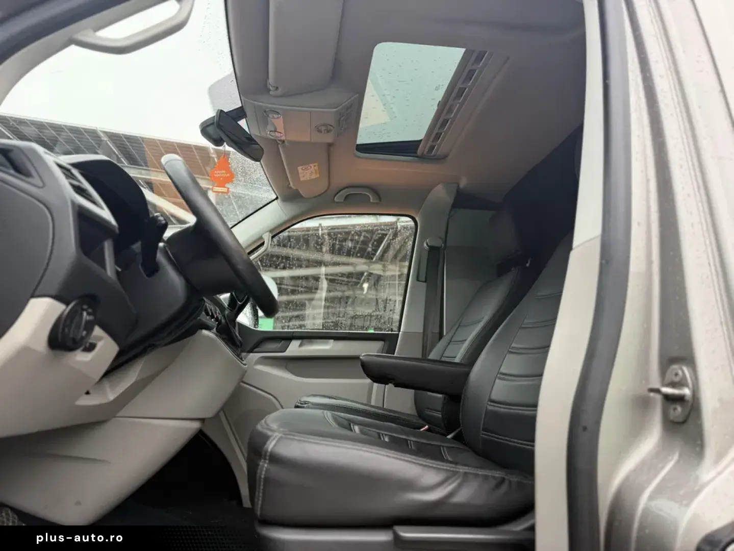 Volkswagen Transporter T6 2.0TDI CUTIE AUTOMATA   TRAPA