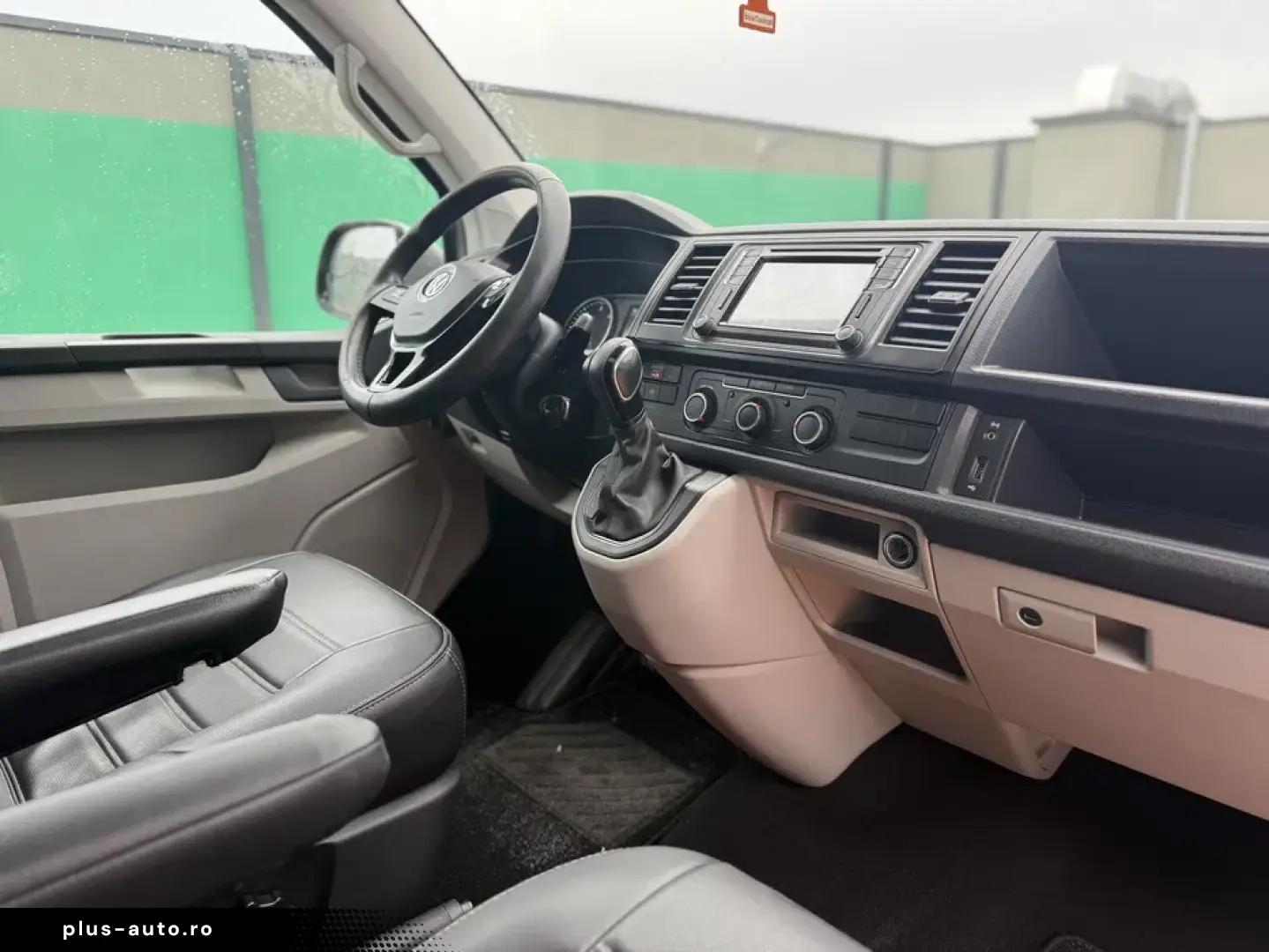 Volkswagen Transporter T6 2.0TDI CUTIE AUTOMATA   TRAPA