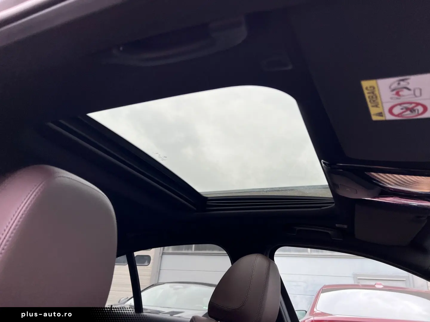 BMW 320d xDrive M Sport MMRY GLASDACH KMFRTZGNG 360