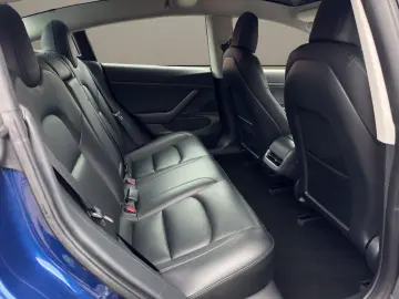 TESLA Model 3 Standard Range Plus RWD   1.Hand