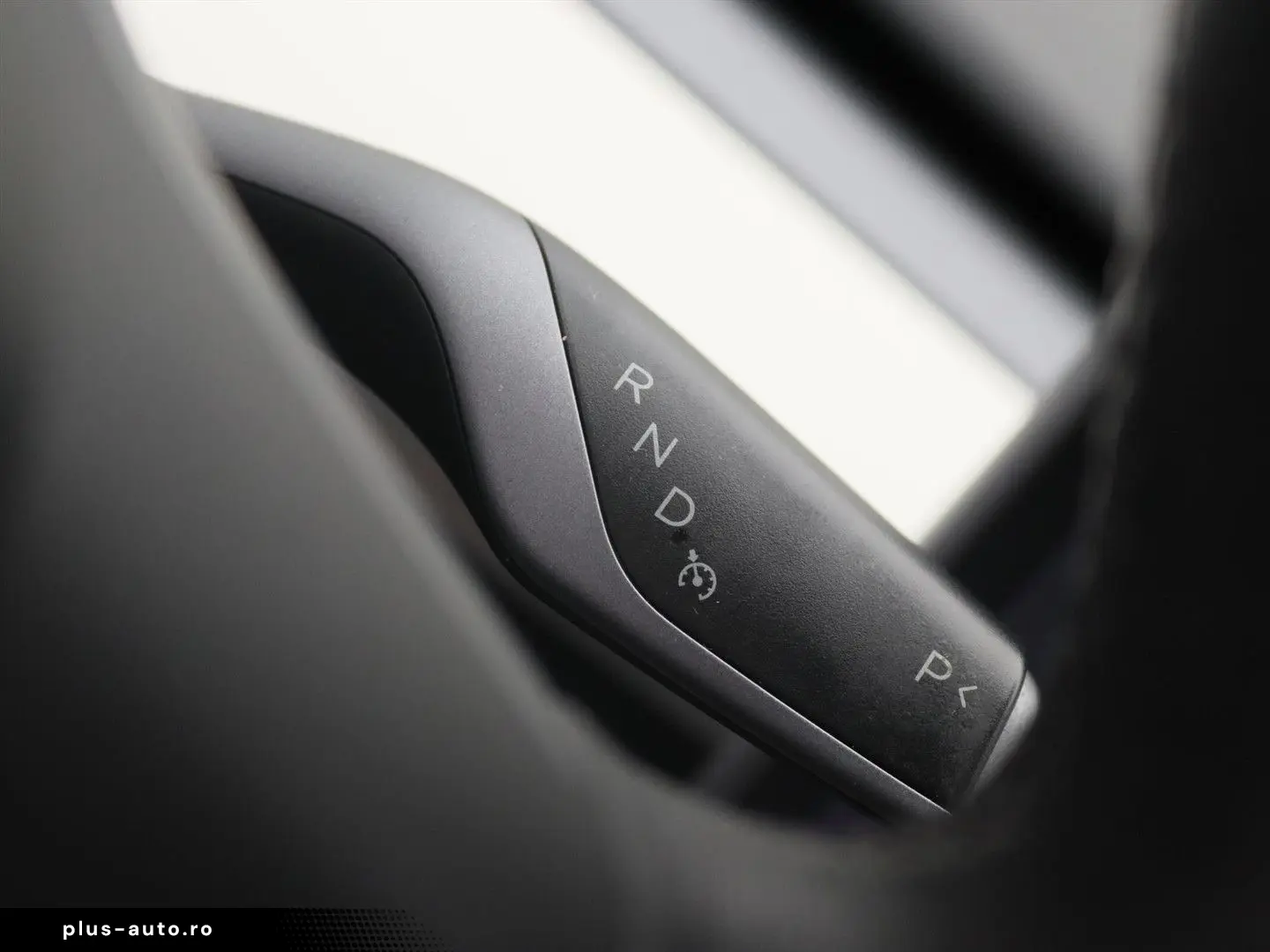 TESLA Model 3 Standard RWD Plus FACELIFT [ Weiß LEDER