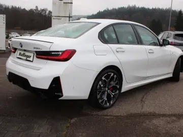 BMW 330e xDr.FACELIFT M Sport Pro HUD GlasD.Park 19