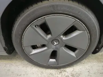 TESLA Model 3 Standard RWD Plus FACELIFT [ AUTOPILOT 6