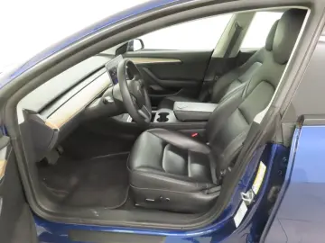 TESLA Model 3 Standard RWD Plus FACELIFT 100% SoH [ LF