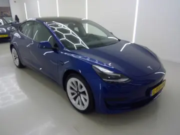 TESLA Model 3 Standard RWD Plus FACELIFT [ LFP ACCU WA