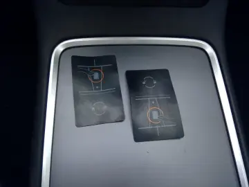 TESLA Model 3 Standard RWD Plus FACELIFT [ LFP ACCU WA