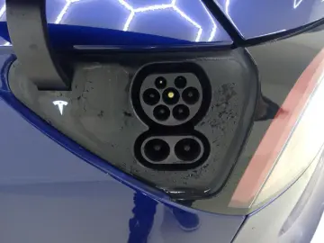 TESLA Model 3 Standard RWD Plus FACELIFT [ LFP ACCU WA