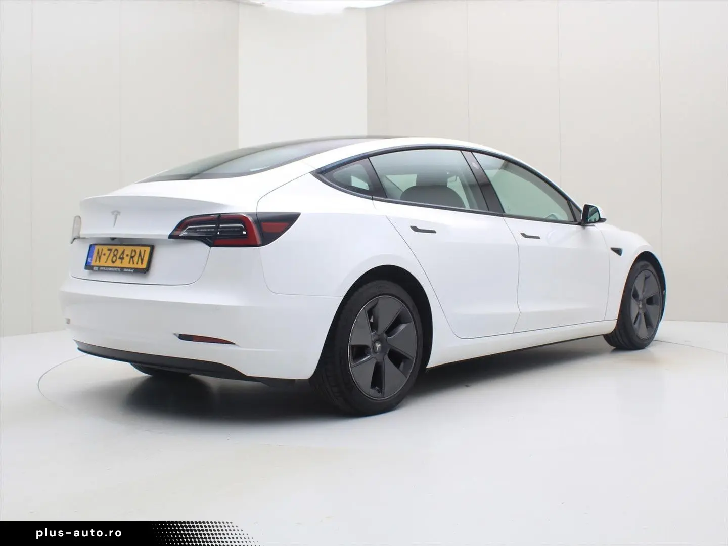 TESLA Model 3 Standard RWD Plus FACELIFT [ LFP ACCU WA