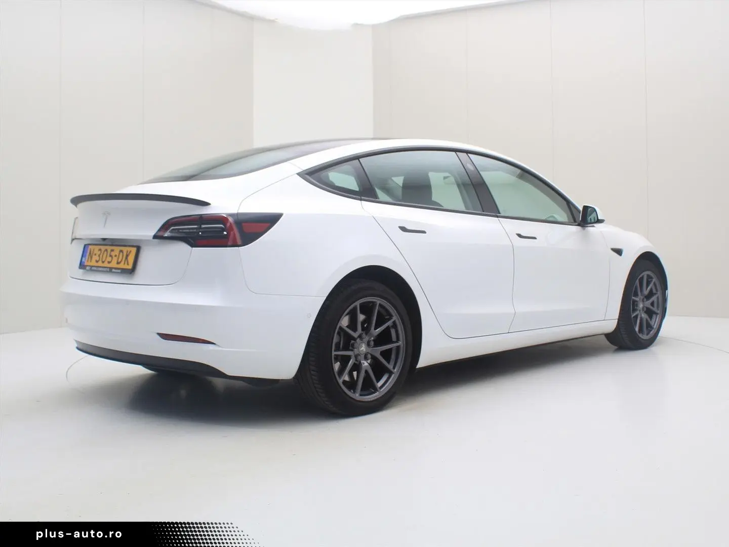 TESLA Model 3 Standard RWD Plus FACELIFT [ LFP ACCU WA