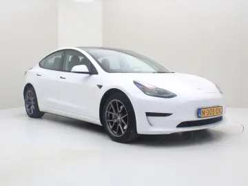 TESLA Model 3 Standard RWD Plus FACELIFT [ LFP ACCU WA