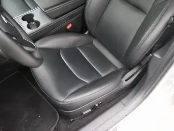 TESLA Model 3 Standard RWD Plus FACELIFT [ LFP ACCU WA