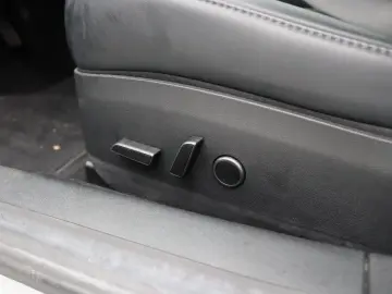 TESLA Model 3 Standard RWD Plus FACELIFT [ LFP ACCU WA