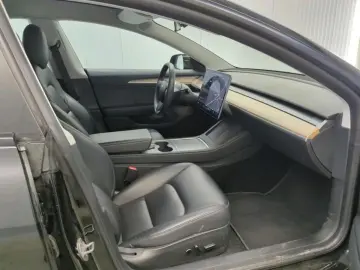 TESLA Model 3 Standard RWD Plus FACELIFT [ LFP ACCU WA