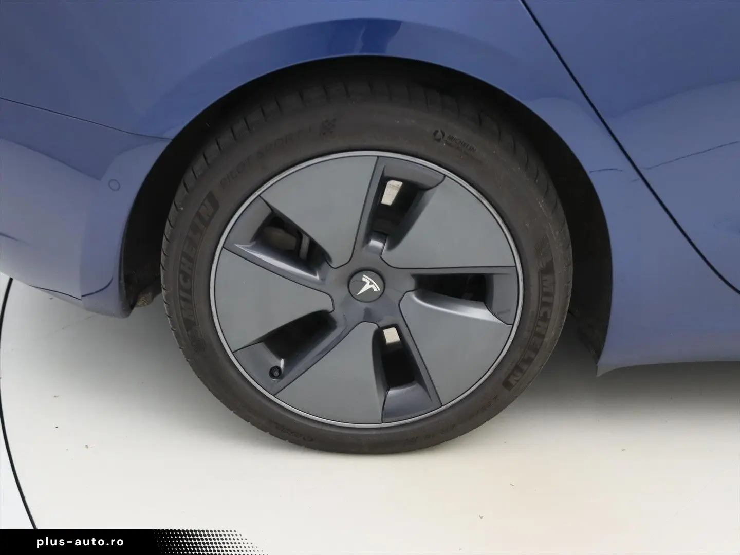 TESLA Model 3 Standard RWD Plus FACELIFT [ LFP ACCU WA