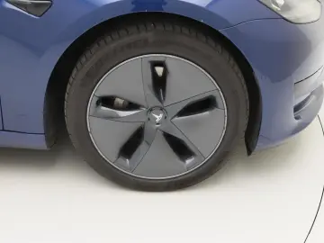 TESLA Model 3 Standard RWD Plus FACELIFT [ LFP ACCU WA
