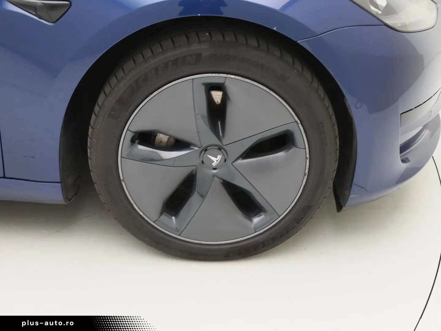 TESLA Model 3 Standard RWD Plus FACELIFT [ LFP ACCU WA